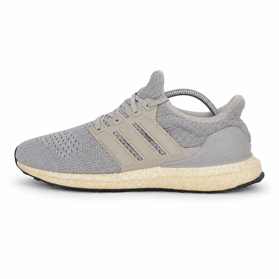 Adidas Ultraboost 4.0